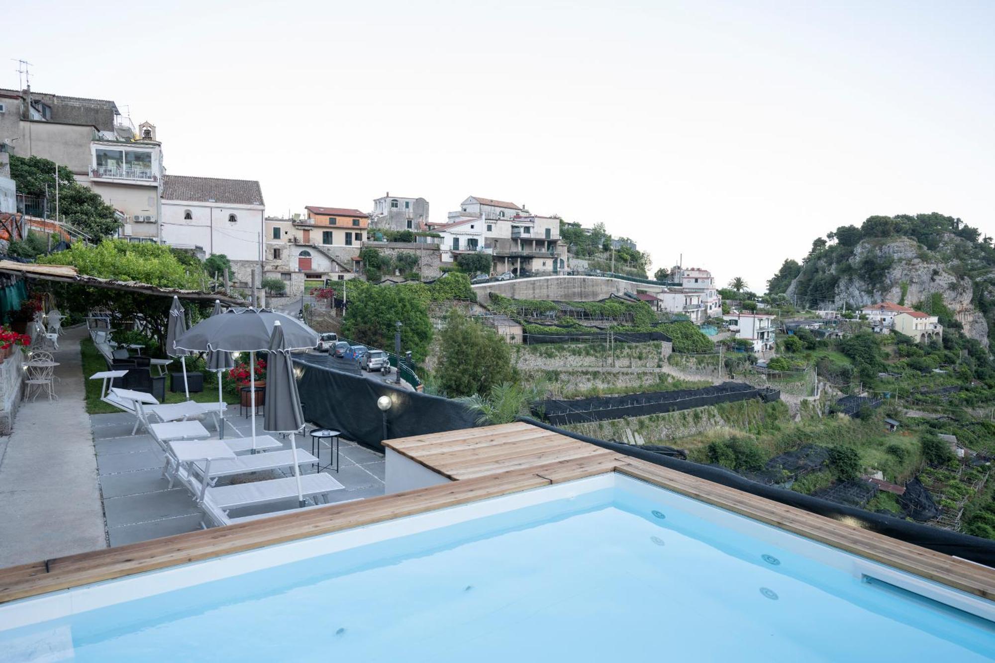 Villa Amalfi Sky View Scala Exterior foto